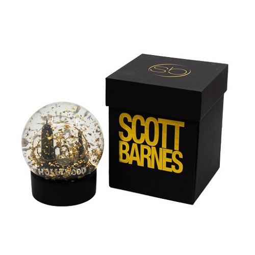 personalised glass snow globe